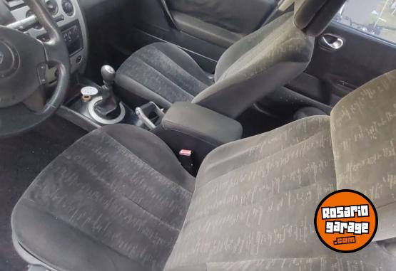 Autos - Renault Megane 2 2.0 16V 2008 Nafta 240000Km - En Venta