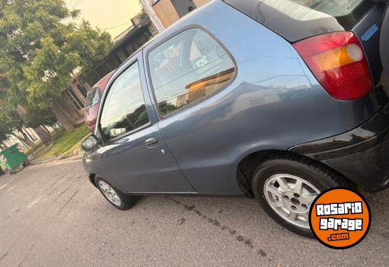 Autos - Fiat Palio 2000 GNC 300000Km - En Venta