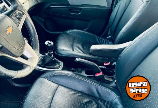 Autos - Chevrolet Sonic 2016 Nafta 118500Km - En Venta