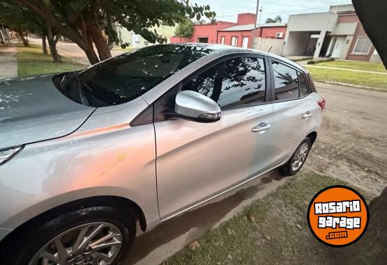 Autos - Toyota Yaris 2023 Nafta 38000Km - En Venta