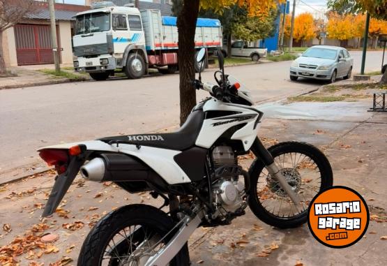 Motos - Honda XR 250 tornado 2014 Nafta 18400Km - En Venta