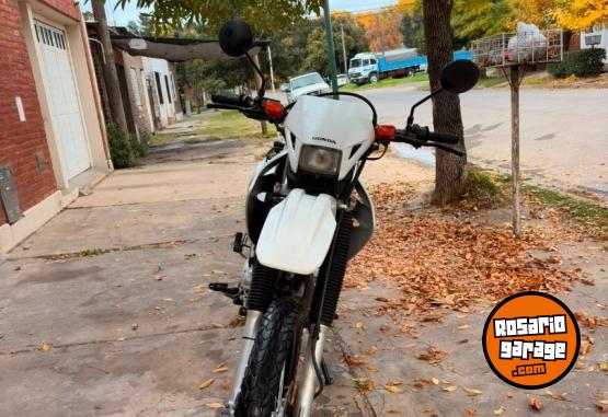 Motos - Honda XR 250 tornado 2014 Nafta 18400Km - En Venta