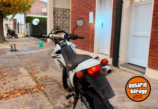 Motos - Honda XR 250 tornado 2014 Nafta 18400Km - En Venta