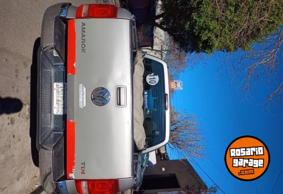 Autos - Volkswagen Amarok 2011 Diesel 250000Km - En Venta