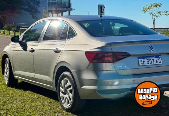 Autos - Volkswagen Virtus 2020 Nafta 90000Km - En Venta