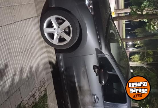 Autos - Peugeot 408 2013 Nafta 141000Km - En Venta