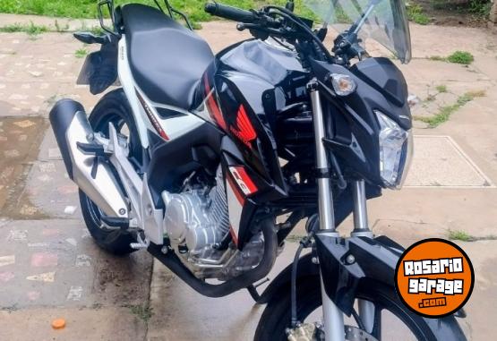 Motos - Honda New Twister 250cc 2019 Nafta 13000Km - En Venta
