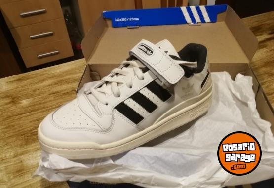 Indumentaria - adidas forum low - En Venta