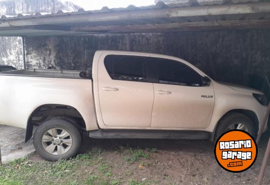 Camionetas - Toyota Hilux sr 2018 2018 Diesel 37500Km - En Venta