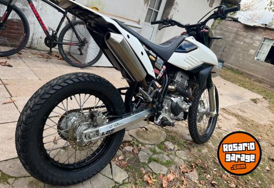 Motos - Corven TXR 250 X 2018 Nafta 28000Km - En Venta