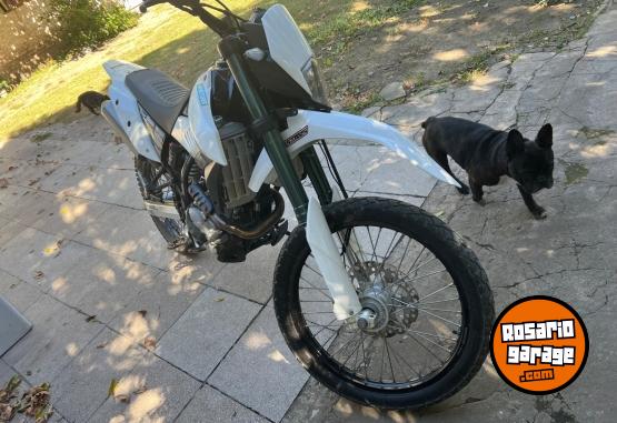 Motos - Corven TXR 250 X 2018 Nafta 28000Km - En Venta