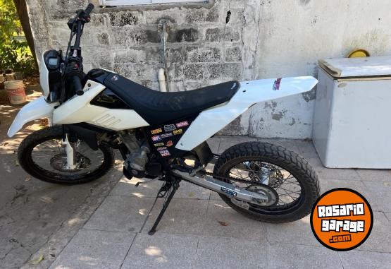 Motos - Corven TXR 250 X 2018 Nafta 28000Km - En Venta