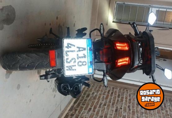 Motos - Bajaj Dominar 250 2023 Nafta 14600Km - En Venta