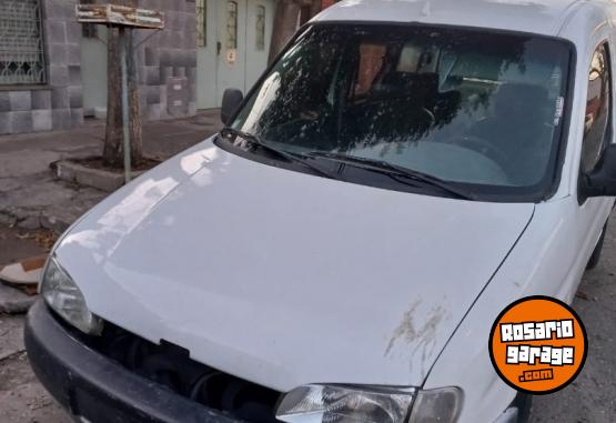 Camionetas - Peugeot Partner 1999 Diesel 300000Km - En Venta