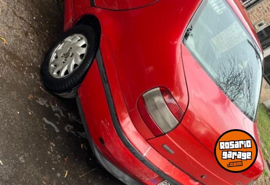 Autos - Fiat Siena 1998 Nafta 314000Km - En Venta