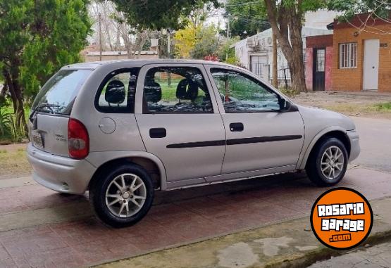 Autos - Chevrolet Corsa GL 1.6 2000 Nafta 286000Km - En Venta