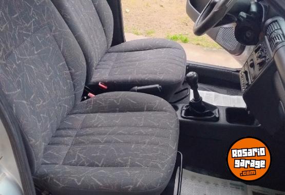 Autos - Chevrolet Corsa GL 1.6 2000 Nafta 286000Km - En Venta