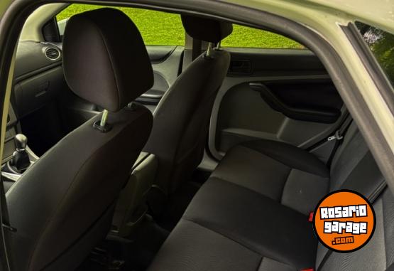 Autos - Ford FOCUS 2 2011 GNC 129000Km - En Venta