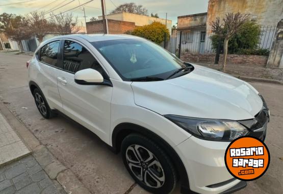 Autos - Honda HRV 2016 Nafta 139000Km - En Venta
