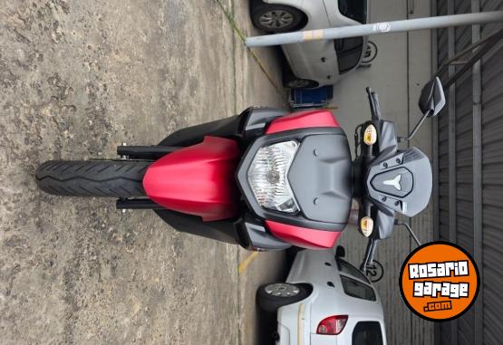 Motos - Yamaha Ray ZR 125cc FI 2024 Nafta 6300Km - En Venta