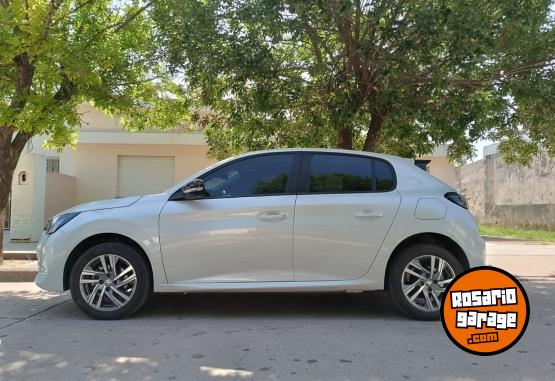 Autos - Peugeot 208 Feline 2023 Nafta 20000Km - En Venta