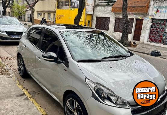 Autos - Peugeot 208 GT 2017 Nafta 108000Km - En Venta