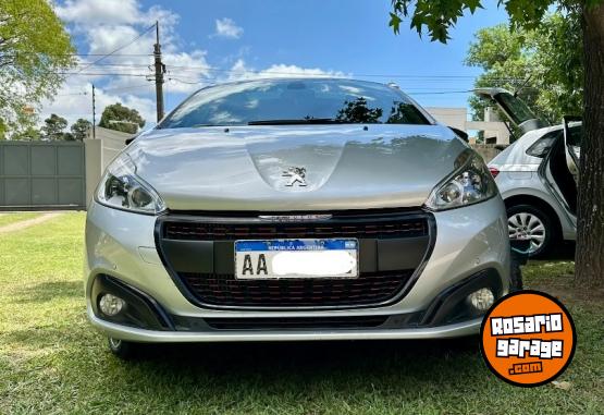 Autos - Peugeot 208 GT 2017 Nafta 108000Km - En Venta