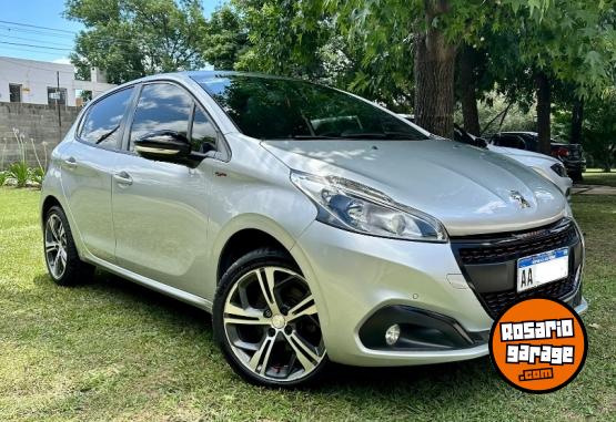Autos - Peugeot 208 GT 2017 Nafta 108000Km - En Venta