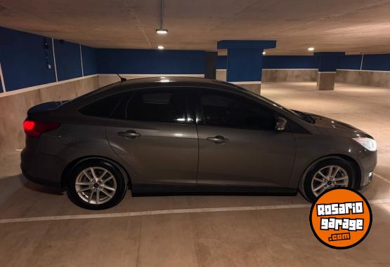 Autos - Ford Focus - SE 2016 Nafta 158000Km - En Venta