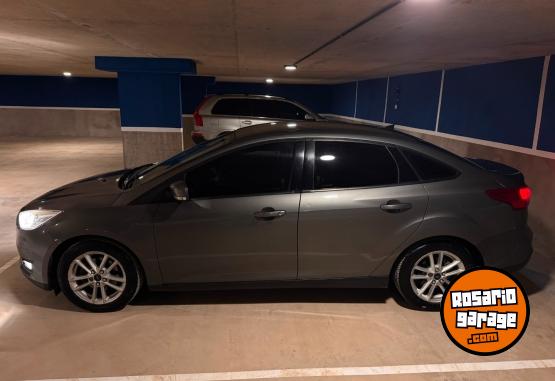 Autos - Ford Focus - SE 2016 Nafta 158000Km - En Venta
