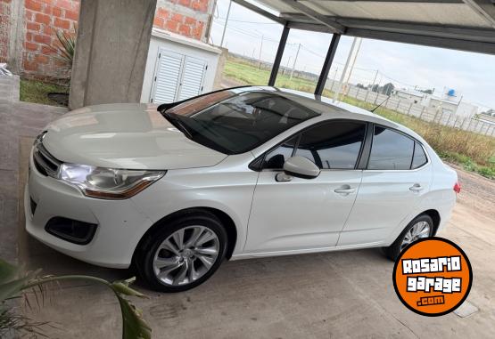 Autos - Citroen C4 Lounge 2015 Diesel 146000Km - En Venta