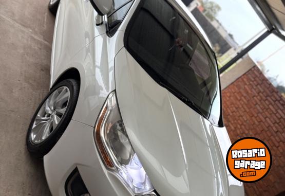 Autos - Citroen C4 Lounge 2015 Diesel 146000Km - En Venta