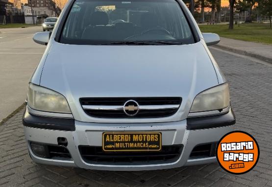 Autos - Chevrolet ZAFIRA GLS 2.0 7 ASIENTOS 2010 GNC 178000Km - En Venta