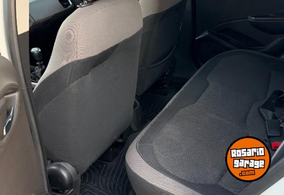 Autos - Chevrolet PRISMA 1.4 LTZ 2015 Nafta 120000Km - En Venta