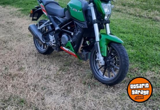 Motos - Benelli TNT 250 2021 Nafta 23900Km - En Venta