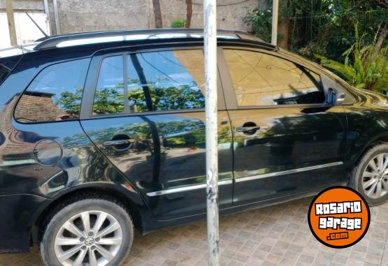 Autos - Volkswagen Suran 2011 Nafta 151000Km - En Venta