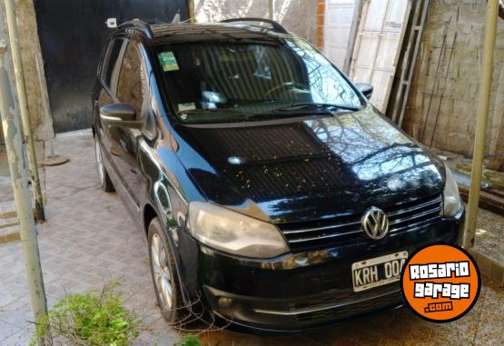 Autos - Volkswagen Suran 2011 Nafta 151000Km - En Venta