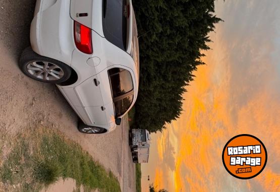 Autos - Volkswagen Gol trend 2010 Nafta 123000Km - En Venta