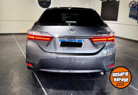 Autos - Toyota Corolla 2018 Nafta 98000Km - En Venta