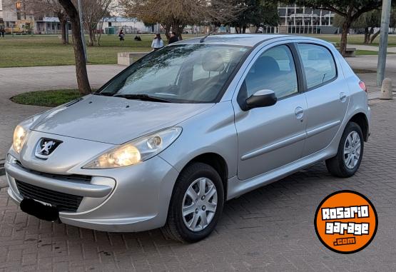 Autos - Peugeot 207 COMPACT XR 1 2013 Nafta 98000Km - En Venta