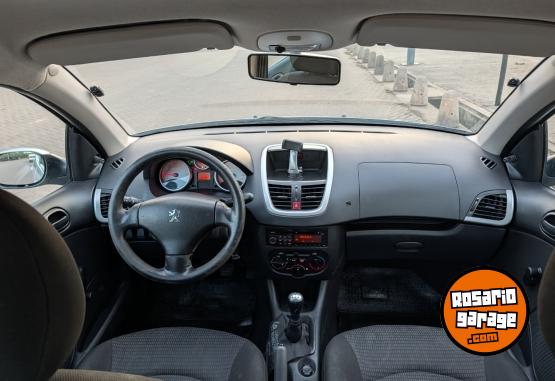 Autos - Peugeot 207 COMPACT XR 1 2013 Nafta 98000Km - En Venta