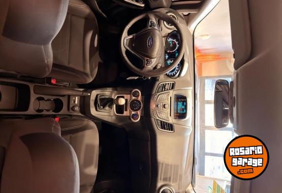 Autos - Ford Fiesta 2016 Nafta 82000Km - En Venta