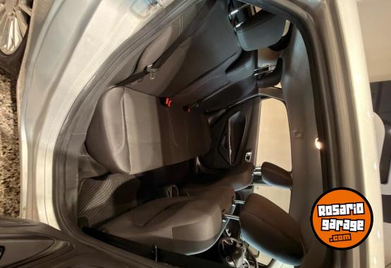 Autos - Ford Fiesta 2016 Nafta 82000Km - En Venta