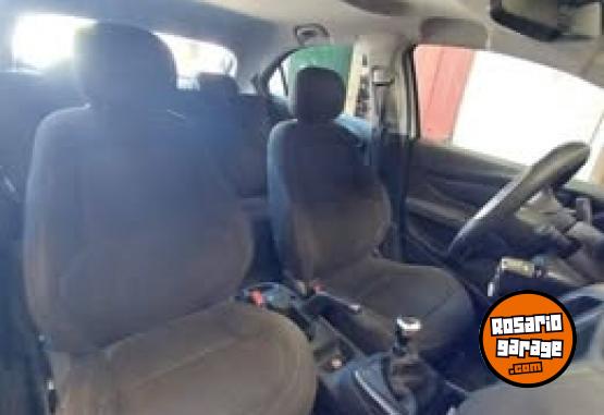 Autos - Chevrolet Onix 2014 Nafta 87000Km - En Venta