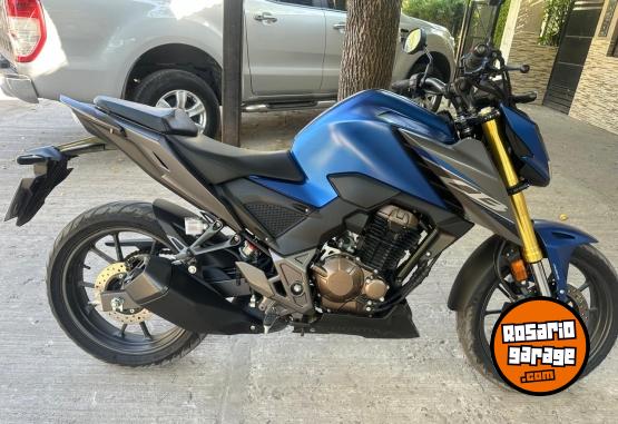 Motos - Honda Cb300 2024 Nafta 4100Km - En Venta