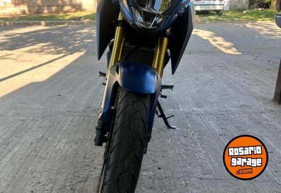 Motos - Honda Cb300 2024 Nafta 4100Km - En Venta