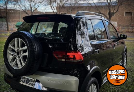 Autos - Volkswagen CROSSFOX HIGHLINE 1.6 Fox 2015 Nafta 108000Km - En Venta