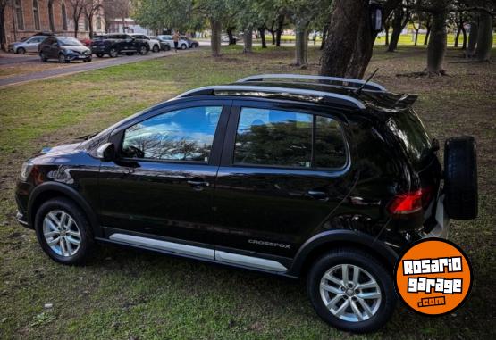 Autos - Volkswagen CROSSFOX HIGHLINE 1.6 Fox 2015 Nafta 108000Km - En Venta