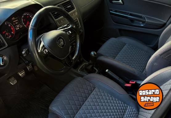 Autos - Volkswagen CROSSFOX HIGHLINE 1.6 Fox 2015 Nafta 108000Km - En Venta