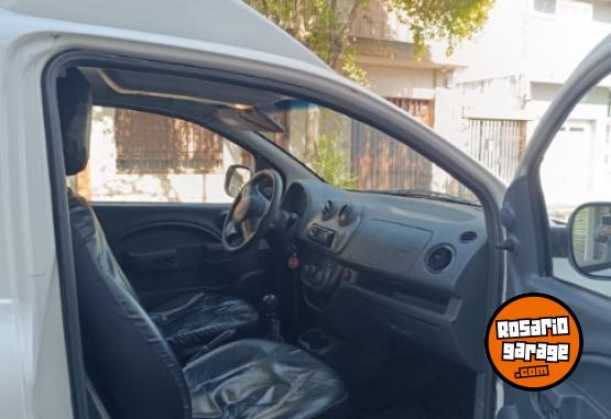 Utilitarios - Fiat Fiorino con rampa 2016 GNC 111111Km - En Venta